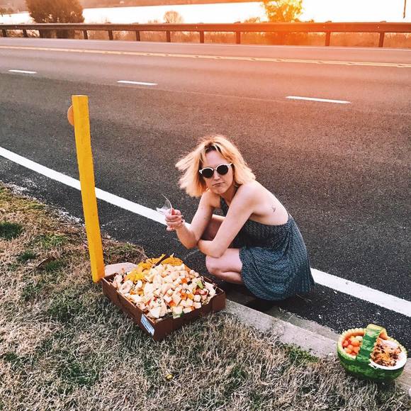 Meet your Posher, Lauren - Picture 1 of 1